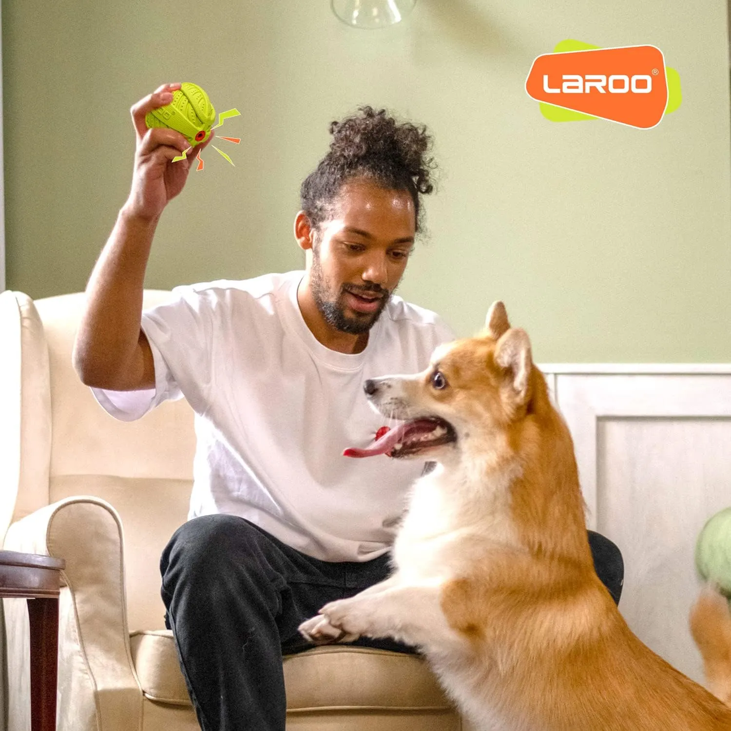 LaRoo Squeaky Dog Ball Toy,Durable Natural Rubber Squeaker Ball Throwing Training,Teeth Cleaning Chew Toy for Pet Medium and Large Dogs (3.5In Green)