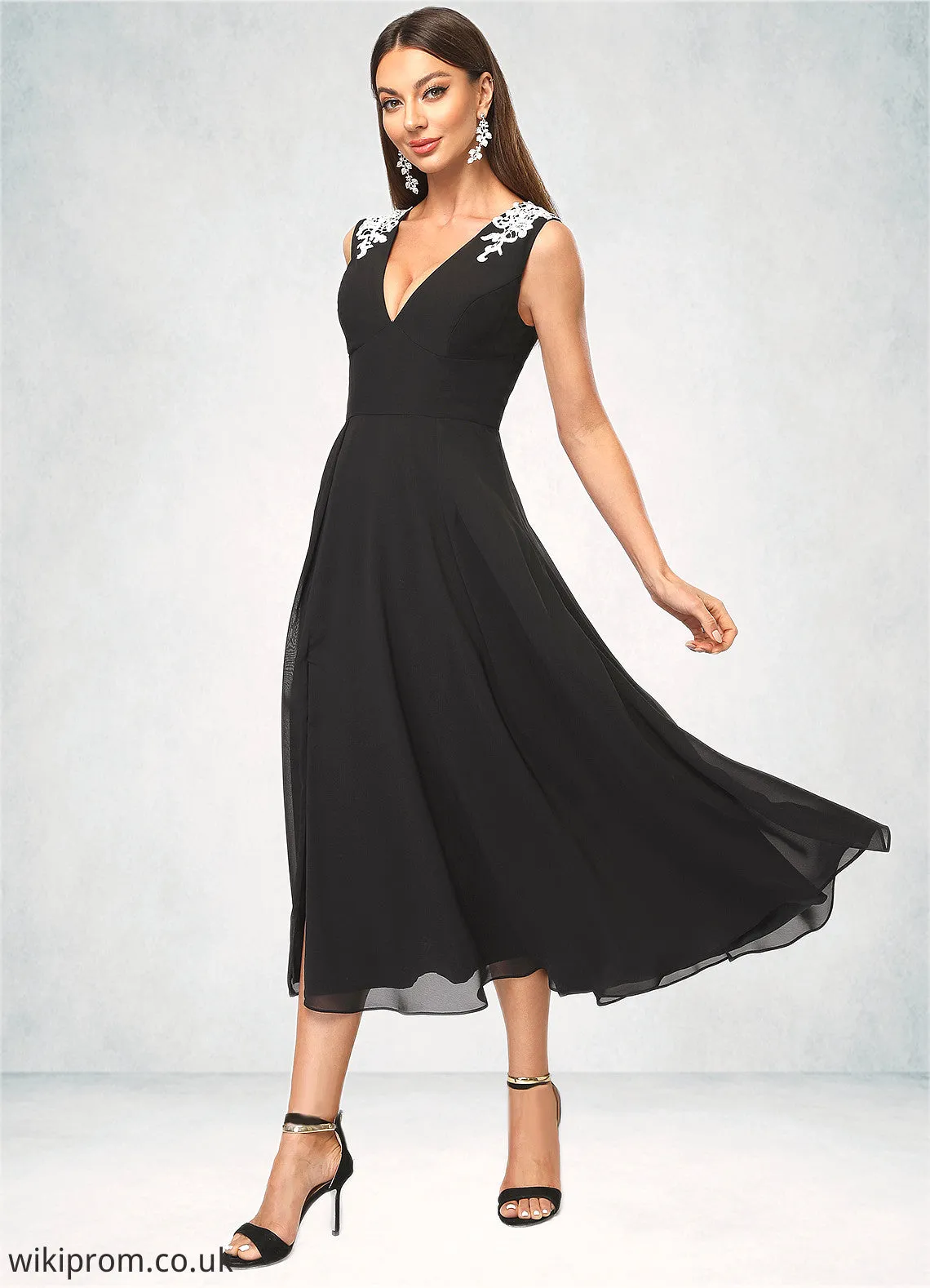 Sonia A-line V-Neck Tea-Length Chiffon Lace Cocktail Dress With Appliques Lace SWKP0022387