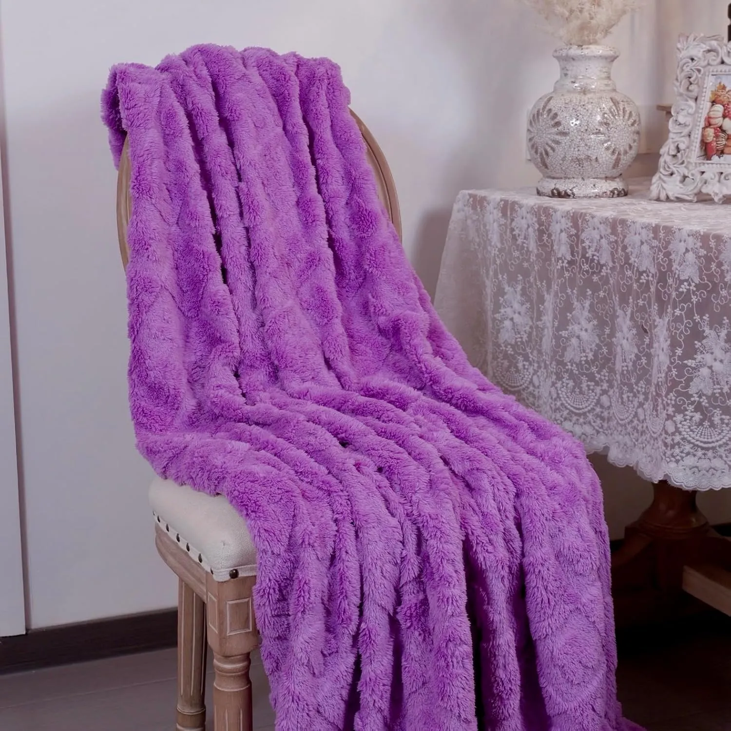 Throw Blankets with 3D Bunny Checkered,Super Soft Cozy Fleece Blankets for Lover Girls Boys Friends Gifts Pets, Lightweight Fuzzy Blanket for Couch Sofa Bed All Season (Purple, 50 * 60)